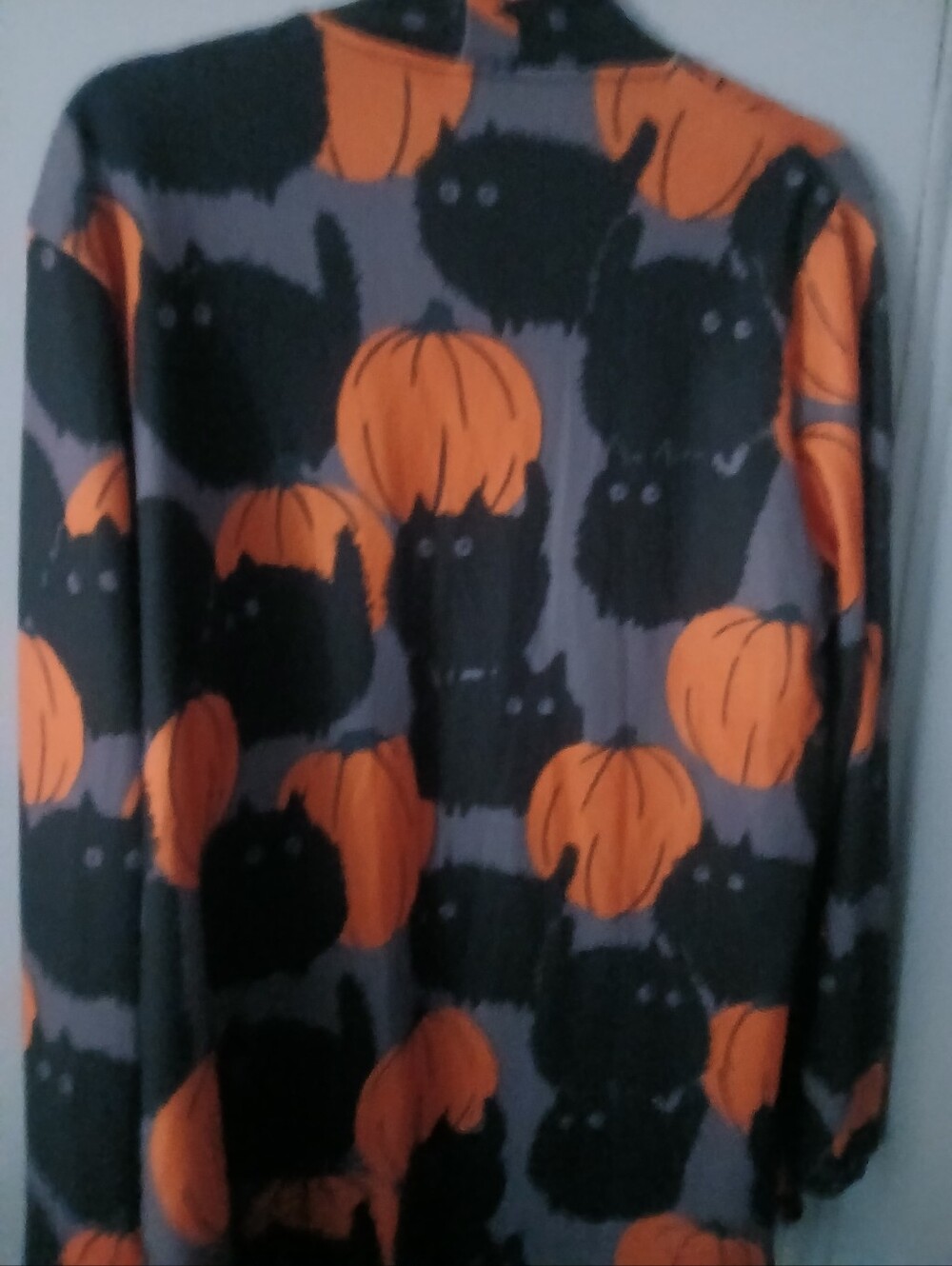 WOMENS Size 14 BLACK CAT AND PUMPKIN CARDIGAN